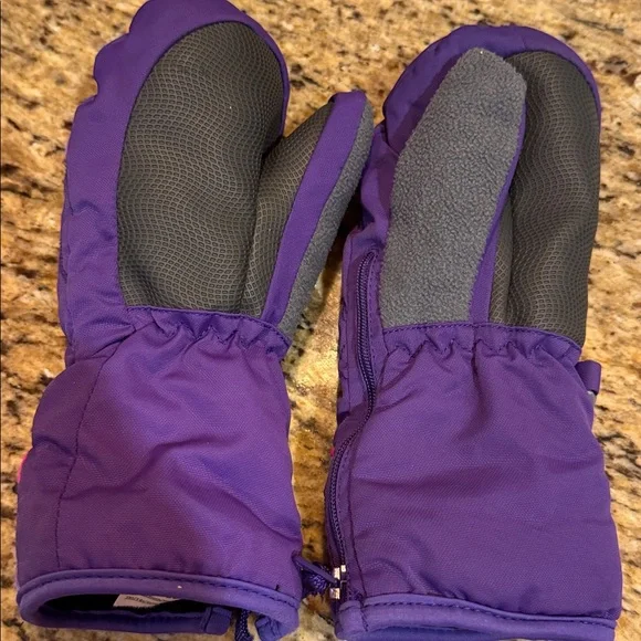 Head Mittens - Picture 2 of 3